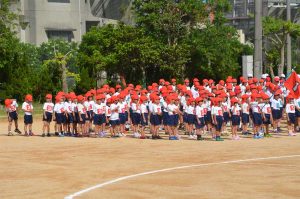 体育着をきての運動会。我が子はどこ?