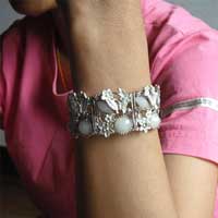 �o���O���E���^���E�r�[�Y