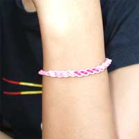 ミサンガ・カラフルビーズ