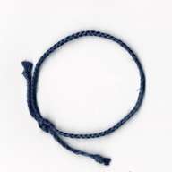 商品番号(HMO020):ミサンガ・ヘンプ・三つ編み[単色・藍色]
